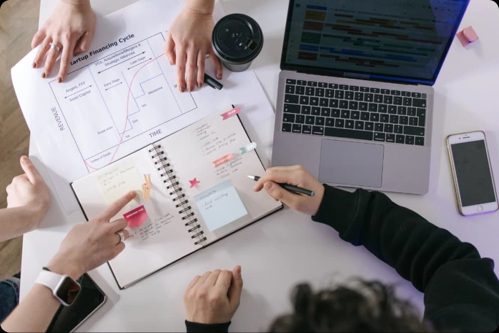 interface image of employee interacting with hr software